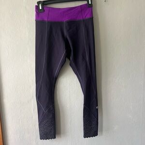 Lululemon Dark Purple Tight Stuff Scalloped Reflective Leggings Size 4
